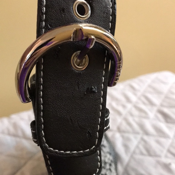 Small coach used purse - Picture 5 of 5